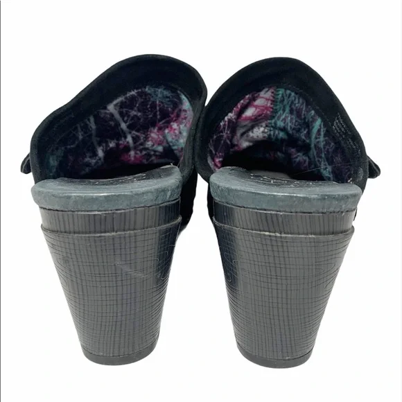 Dansko Nadine Suede Studded Clogs, Size 40 - Picture 4 of 9